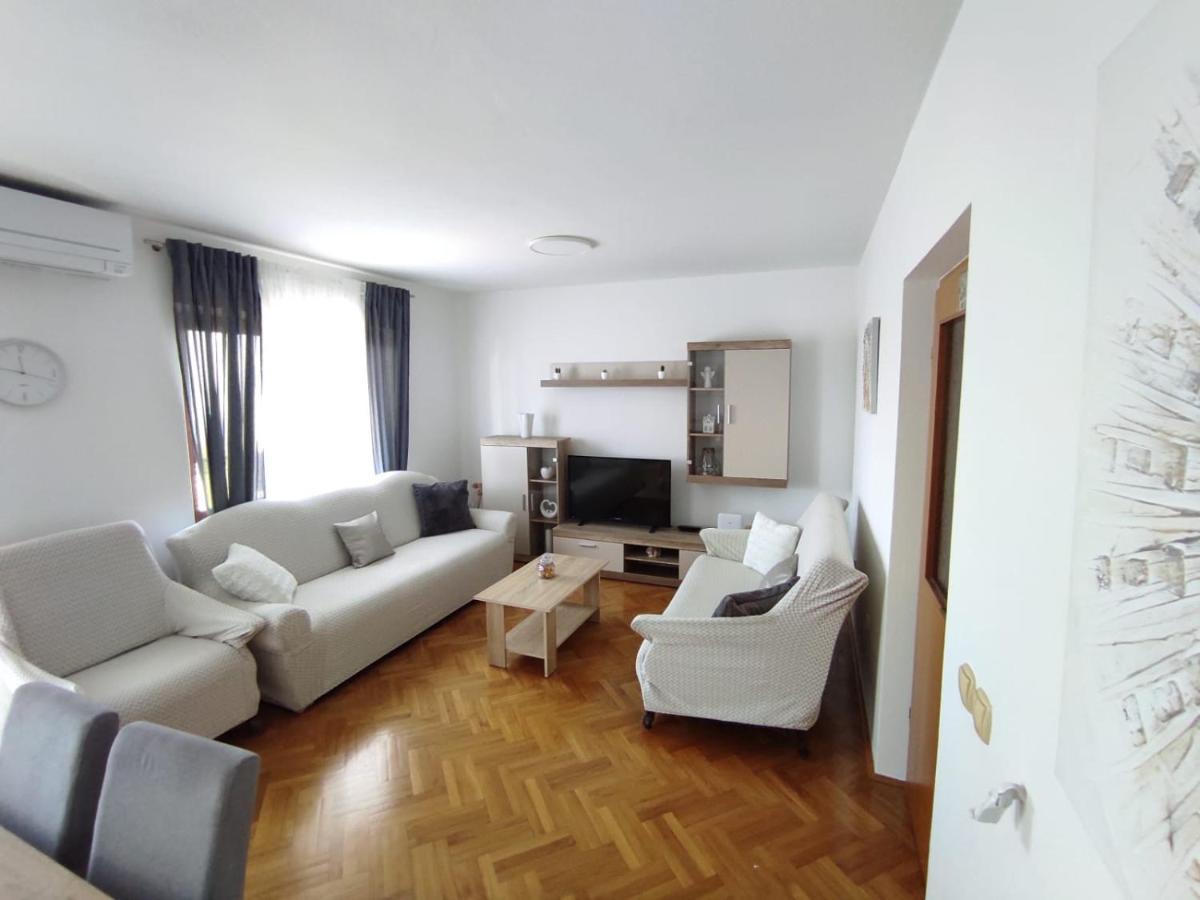 Appartement House Silva à Podstrana Extérieur photo